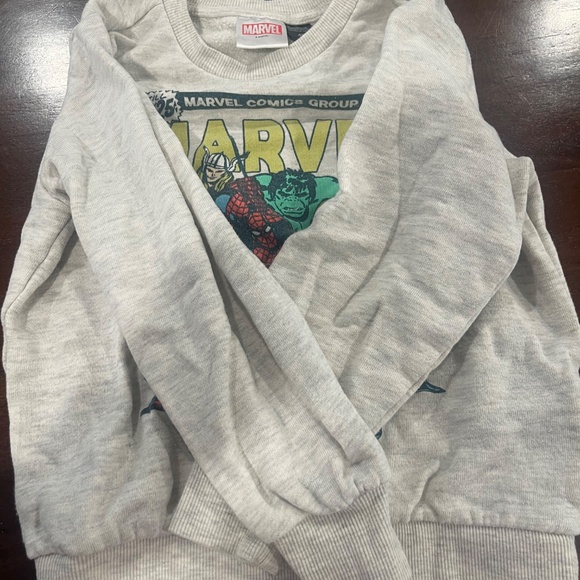 Marvel Kids Sweatshirt – Cozy, Cool & Perfect for Little Superheroes - Picture 3 of 4